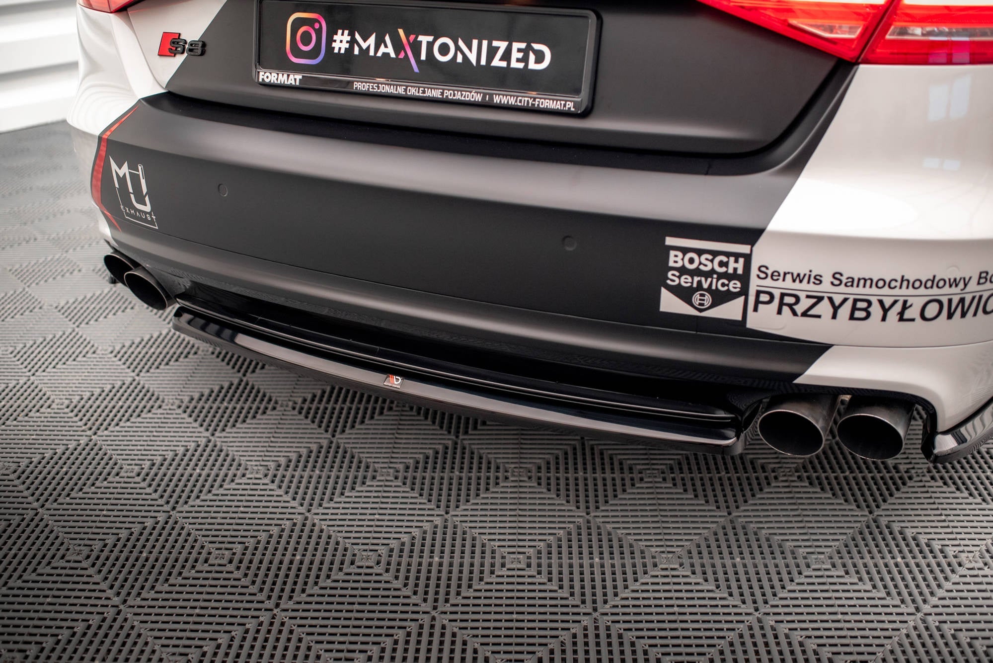Maxton Design Splitter trasero para Audi S8 D4 - imagen 2