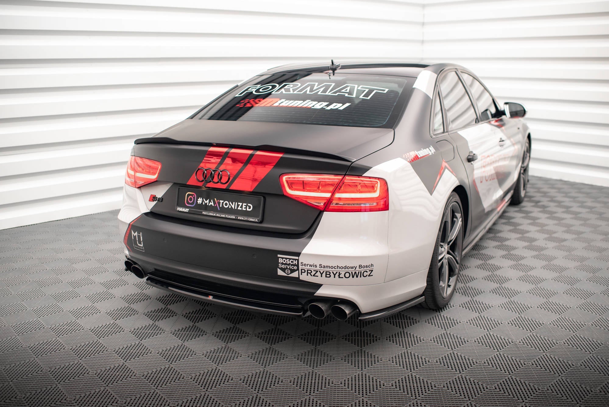 Maxton Design Splitter trasero para Audi S8 D4 - imagen 3