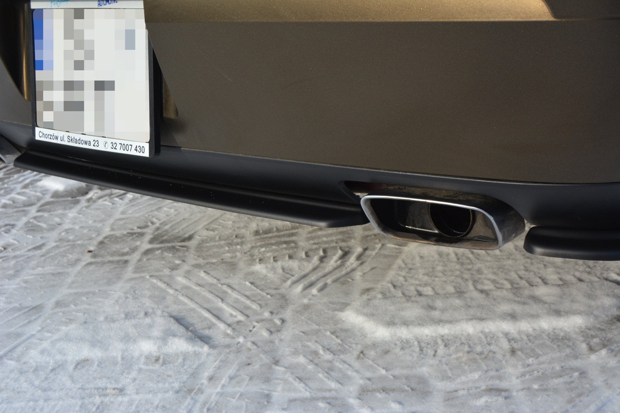 Maxton Design Splitter trasero para Dodge Challenger Mk3. PHASE-I SRT8 Coupe (without vertical bars) - imagen 2