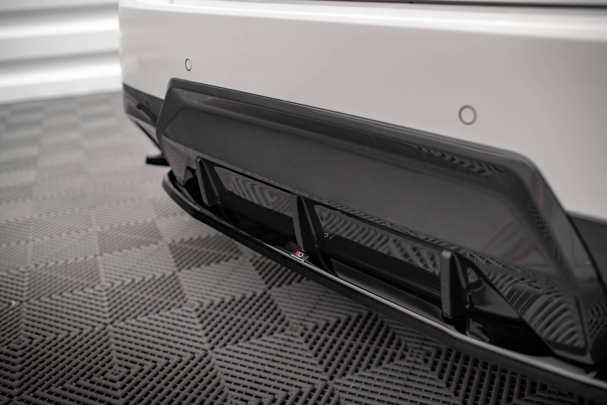 Maxton Design Splitter trasero para BMW 2 Coupe M-Pack G42 - imagen 3