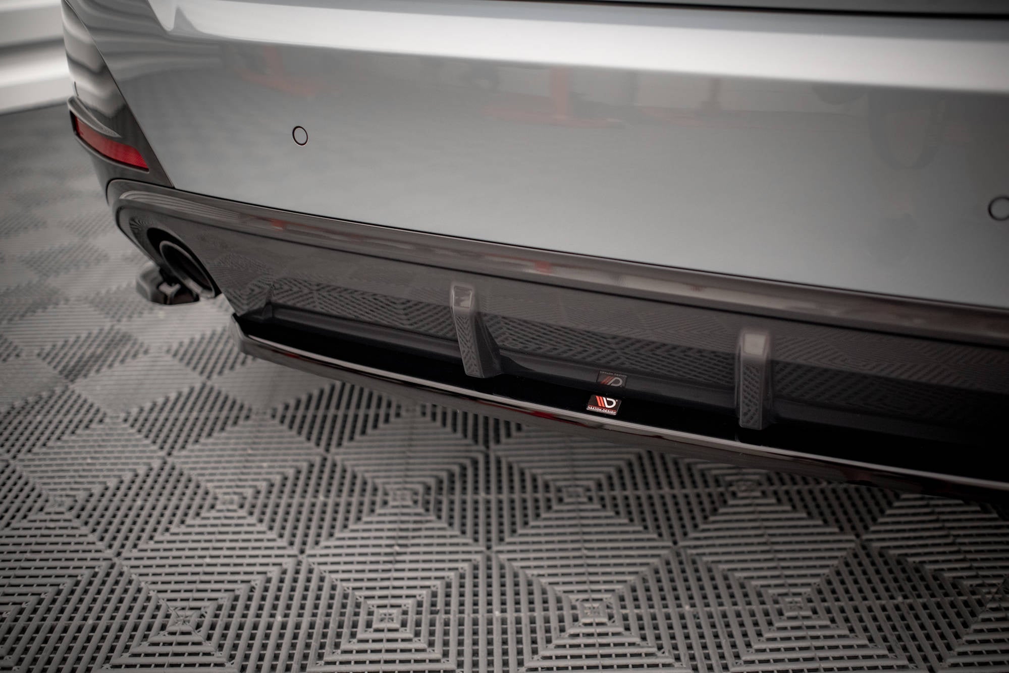 Maxton Design Splitter trasero para BMW 4 Gran Coupe M-Pack G26 - imagen 3