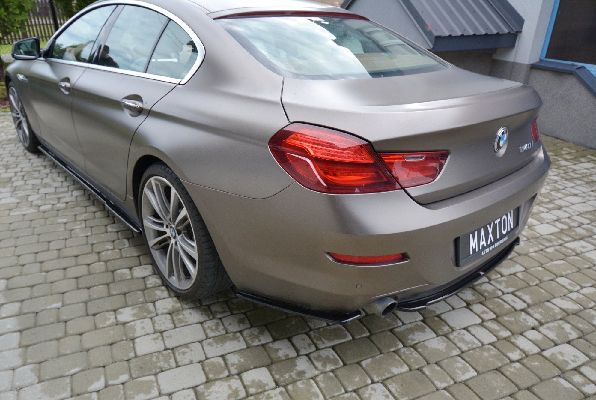 Maxton Design Splitter trasero para BMW 6 Gran Coupé - imagen 2