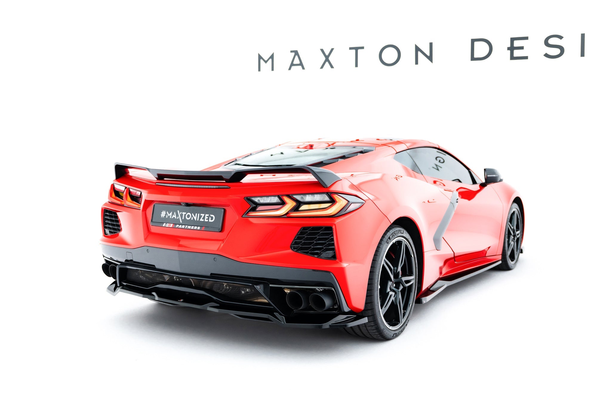 Maxton Design Splitter trasero para Chevrolet Corvette C8 - imagen 3