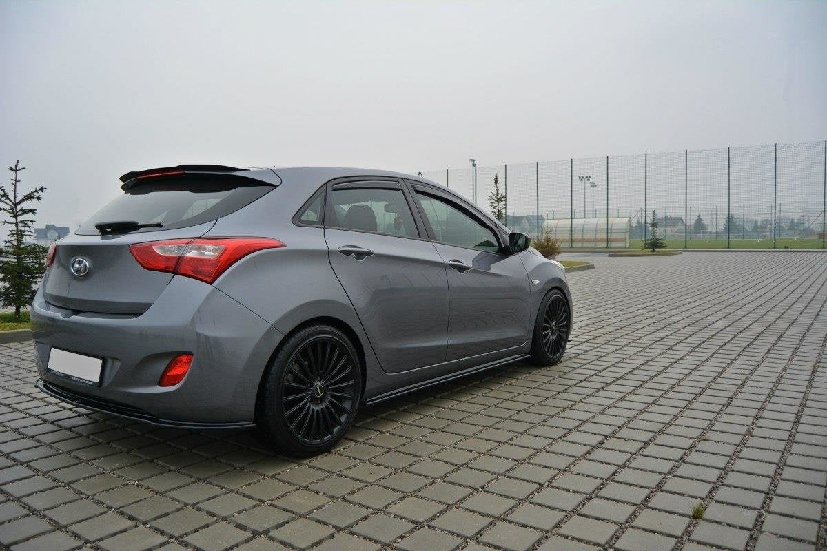 Maxton Design Splitter trasero para Hyundai i30 Mk2 - imagen 4