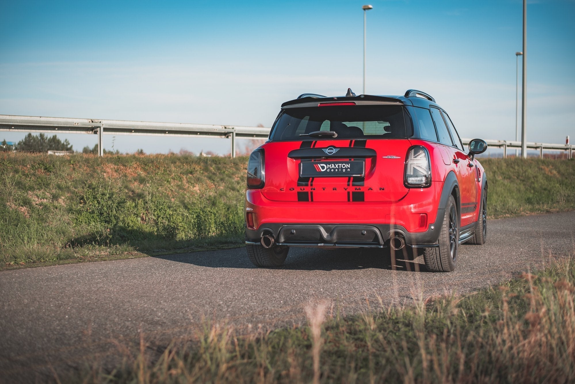 Maxton Design Splitter trasero para Mini Countryman Mk2 F60 JCW - imagen 3