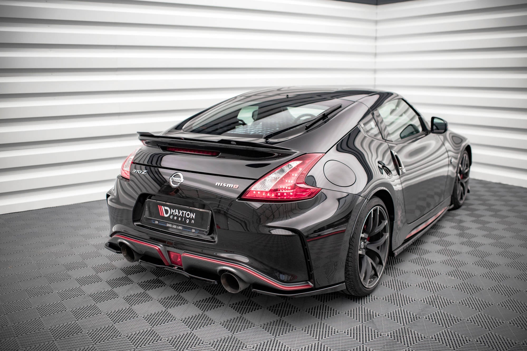 Maxton Design Splitter trasero para Nissan 370Z Nismo Facelift - imagen 2