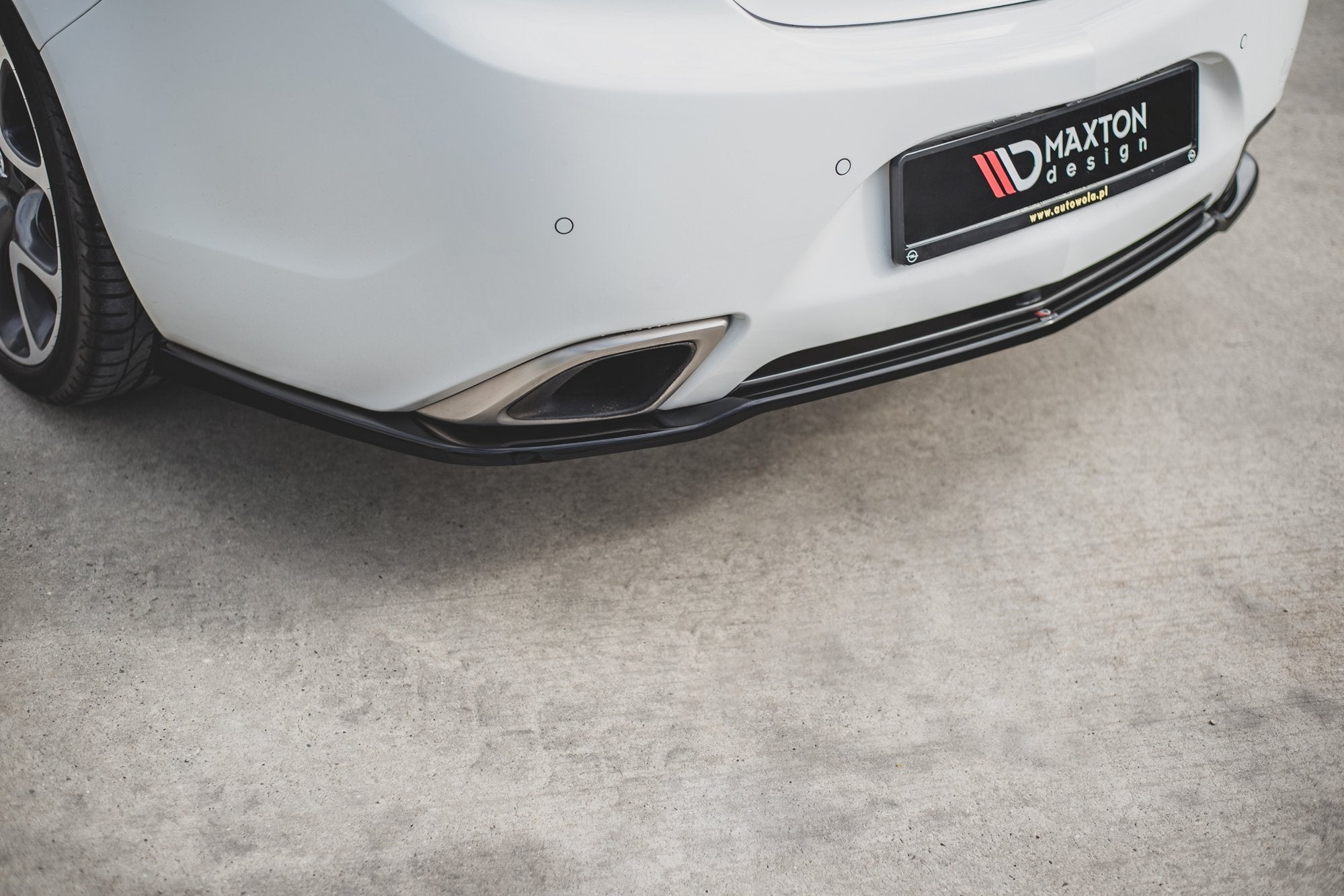 Maxton Design Splitter trasero para Opel Insignia Mk. 1 OPC Facelift - imagen 2