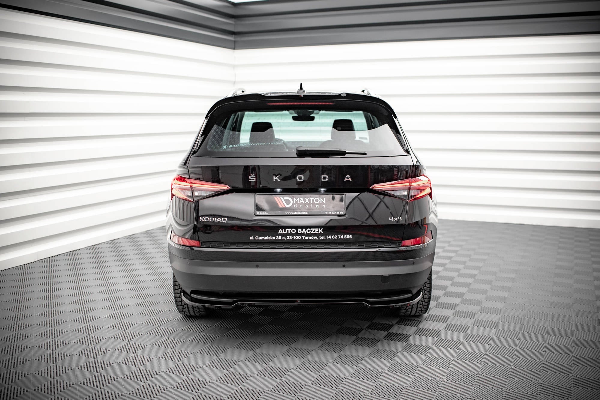 Maxton Design Splitter trasero para Skoda Kodiaq Mk1 Facelift - imagen 2