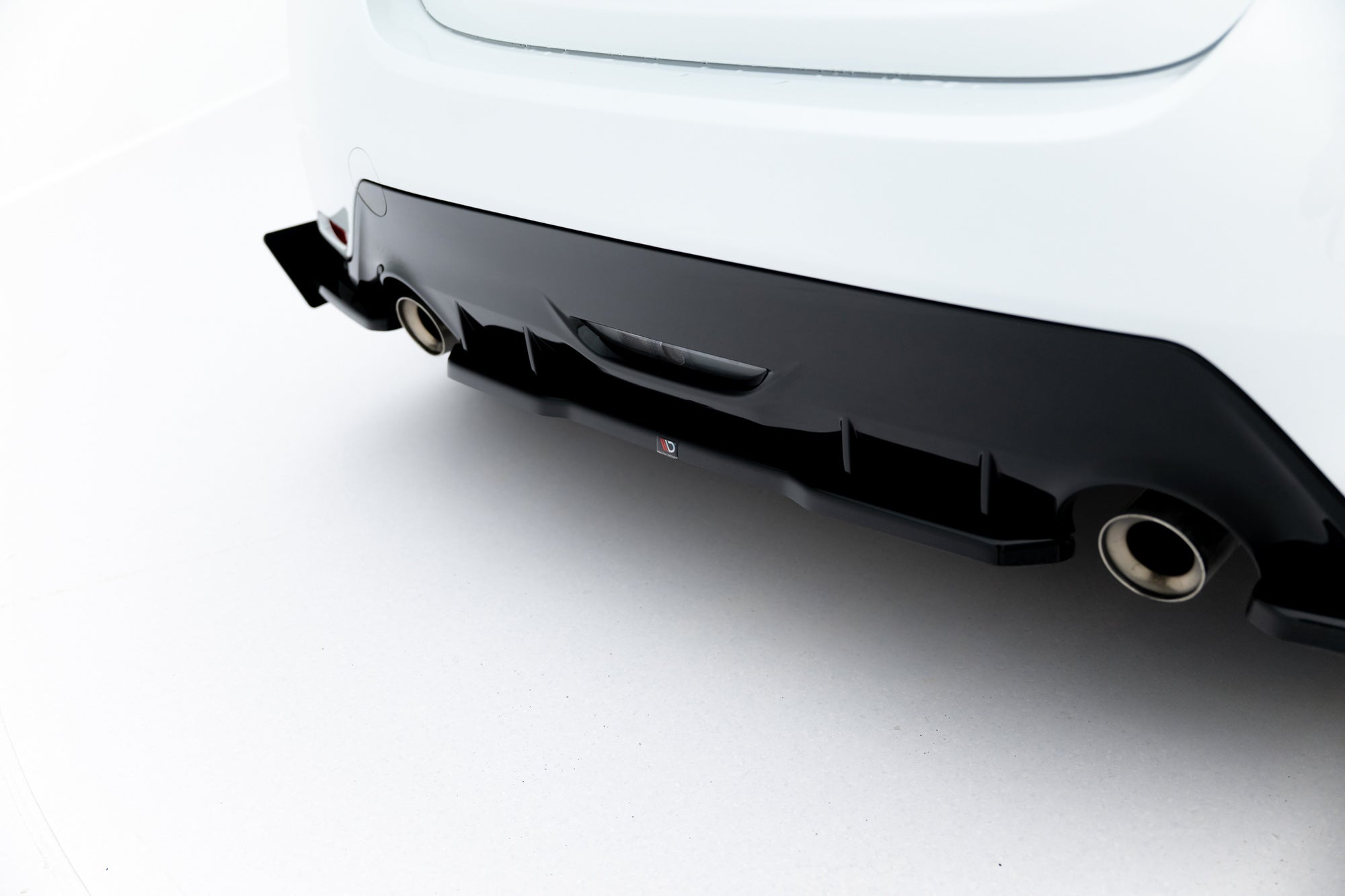 Maxton Design Splitter trasero para Toyota GR Yaris Mk4 - imagen 2