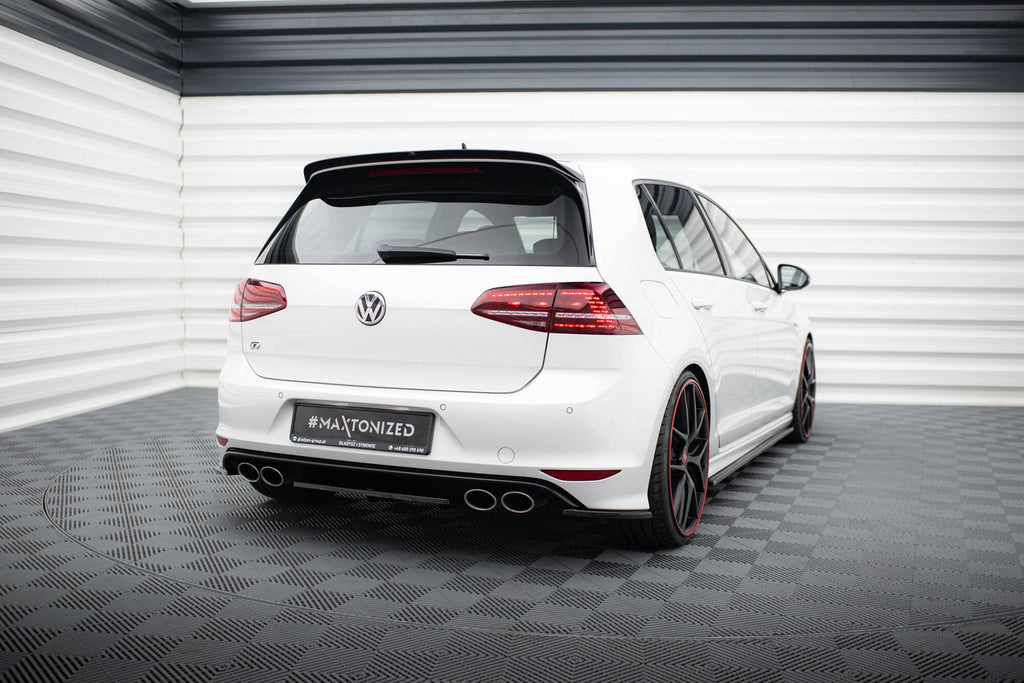 Maxton Design Splitter trasero para Volkswagen Golf Mk7 R (with vertical bars) - imagen 2