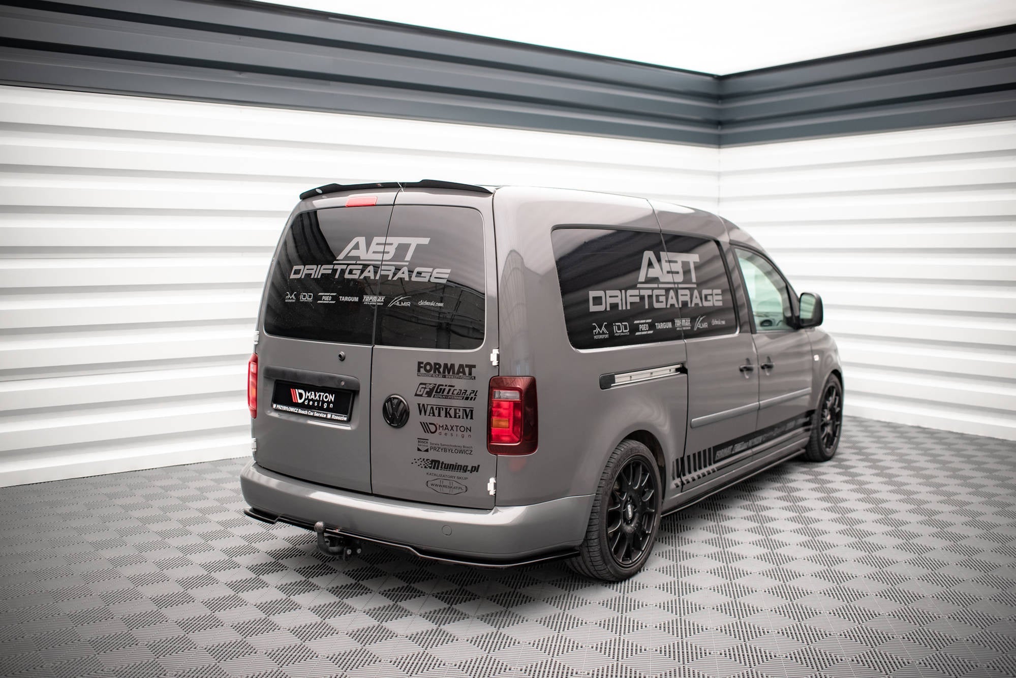 Maxton Design Splitter trasero para Volkswagen Caddy Long Mk3 Facelift - imagen 2