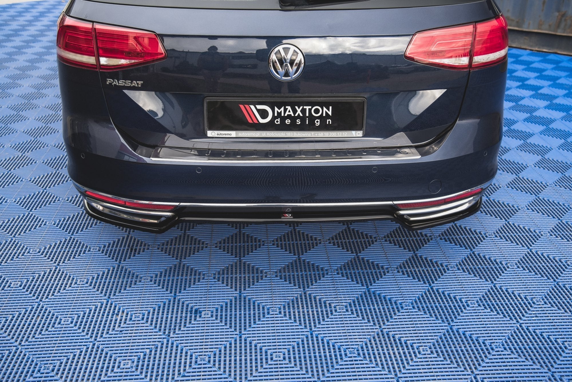 Maxton Design Splitter trasero para Volkswagen Passat B8 - imagen 1