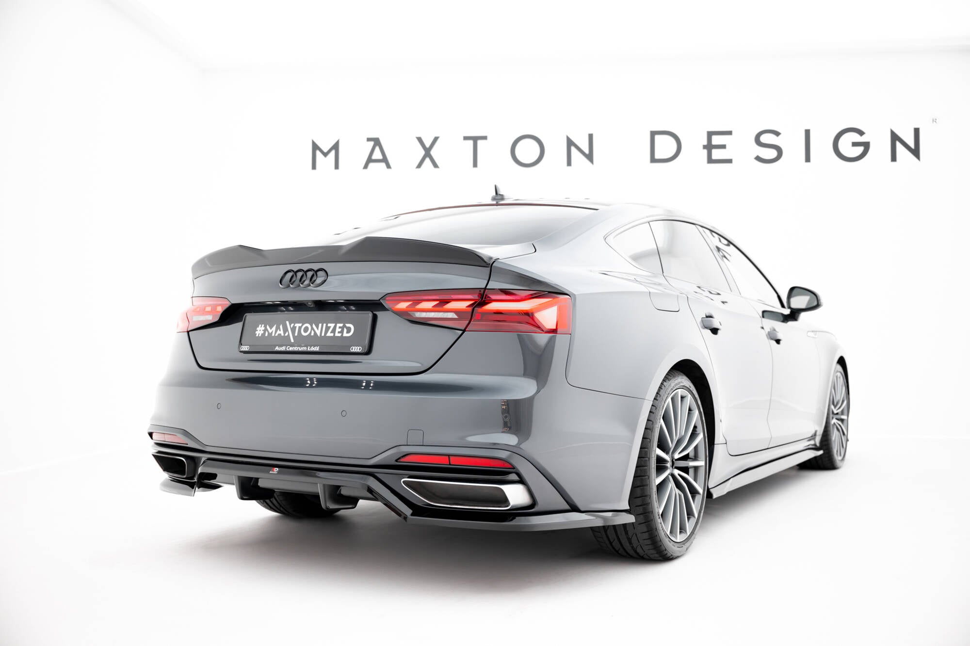Maxton Design Splitter trasero (With Vertical Bars) para Audi A5 F5 Facelift - imagen 1