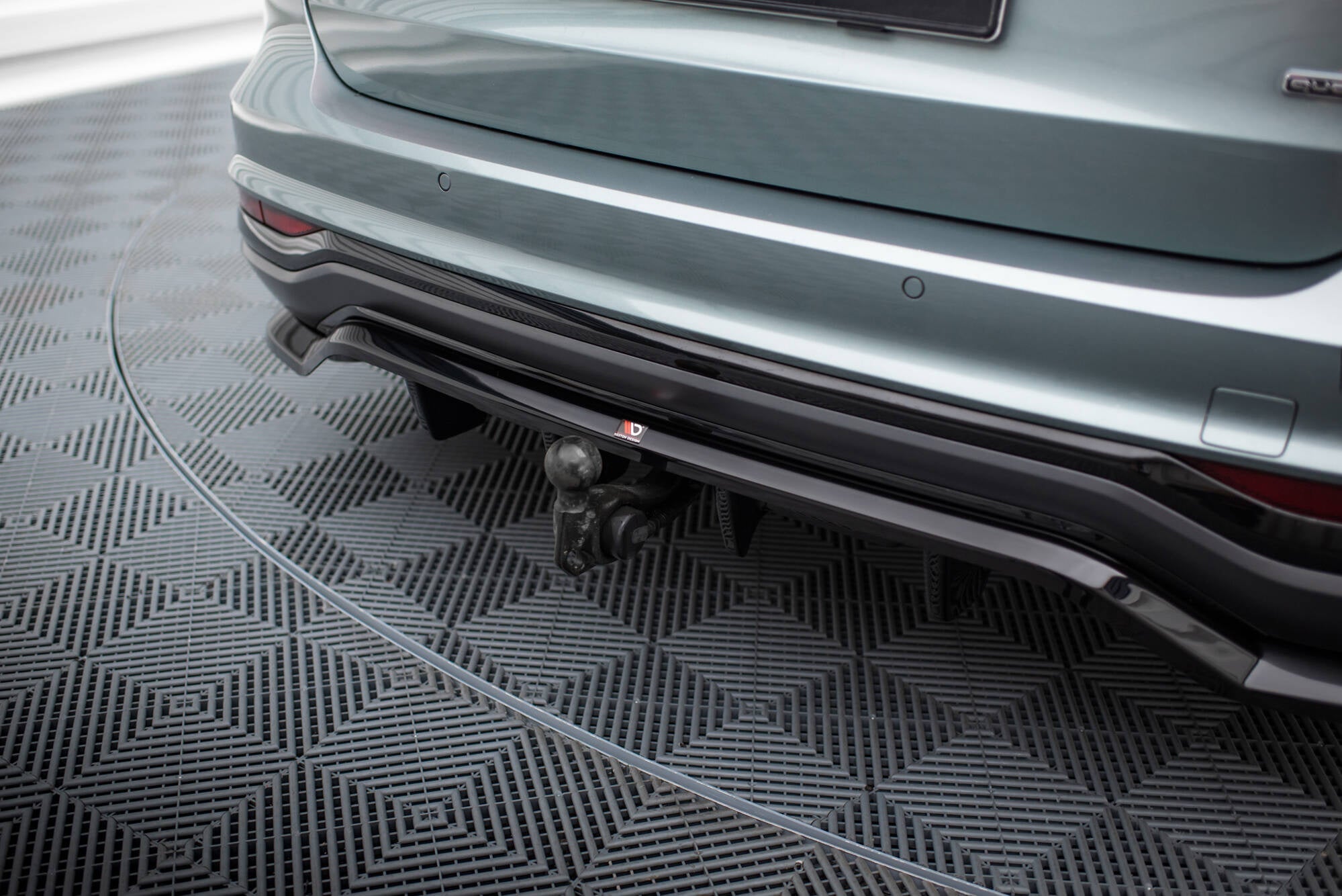 Maxton Design Splitter trasero (With Vertical Bars) para Audi A6 Allroad C8 - imagen 2