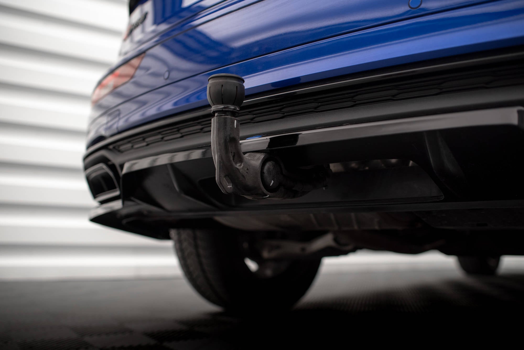 Maxton Design Splitter trasero (With Vertical Bars) para Audi Q5 S-Line SUV Mk2 Facelift - imagen 2