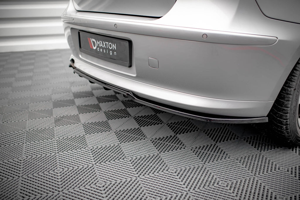 Maxton Design Splitter trasero (With Vertical Bars) para BMW 1 E81 Facelift - imagen 3