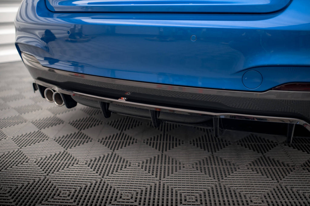 Maxton Design Splitter trasero (With Vertical Bars) para BMW 2 M-Pack F22 - imagen 3