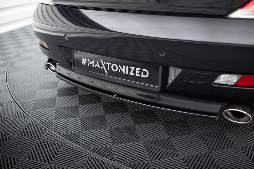 Maxton Design Splitter trasero (With Vertical Bars) para BMW 6 Coupe / Cabrio E63 / E64 - imagen 1