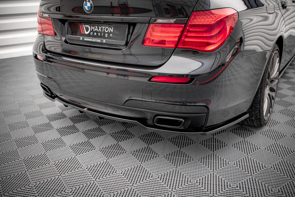 Maxton Design Splitter trasero (With Vertical Bars) para BMW 7 M-Pack F01 - imagen 1