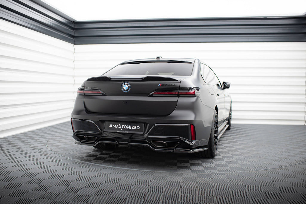 Maxton Design Splitter trasero (With Vertical Bars) V.1 para BMW M760e G70 - imagen 3