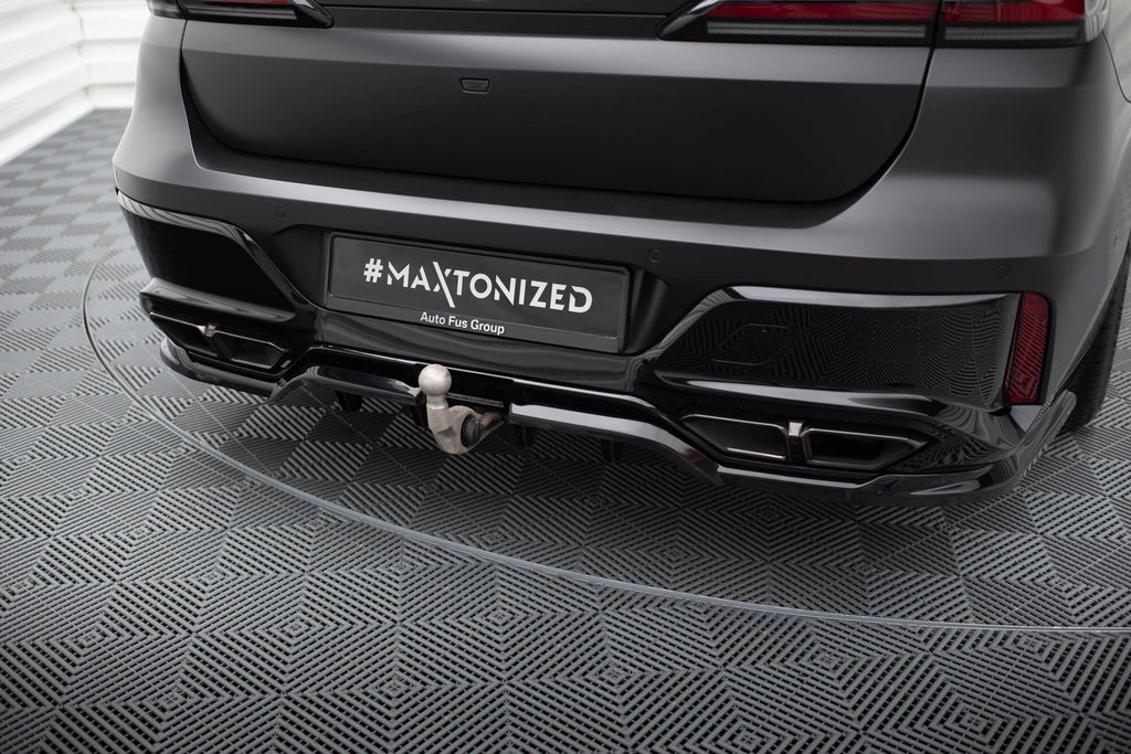 Maxton Design Splitter trasero (With Vertical Bars) V.1 para BMW M760e G70 - imagen 1