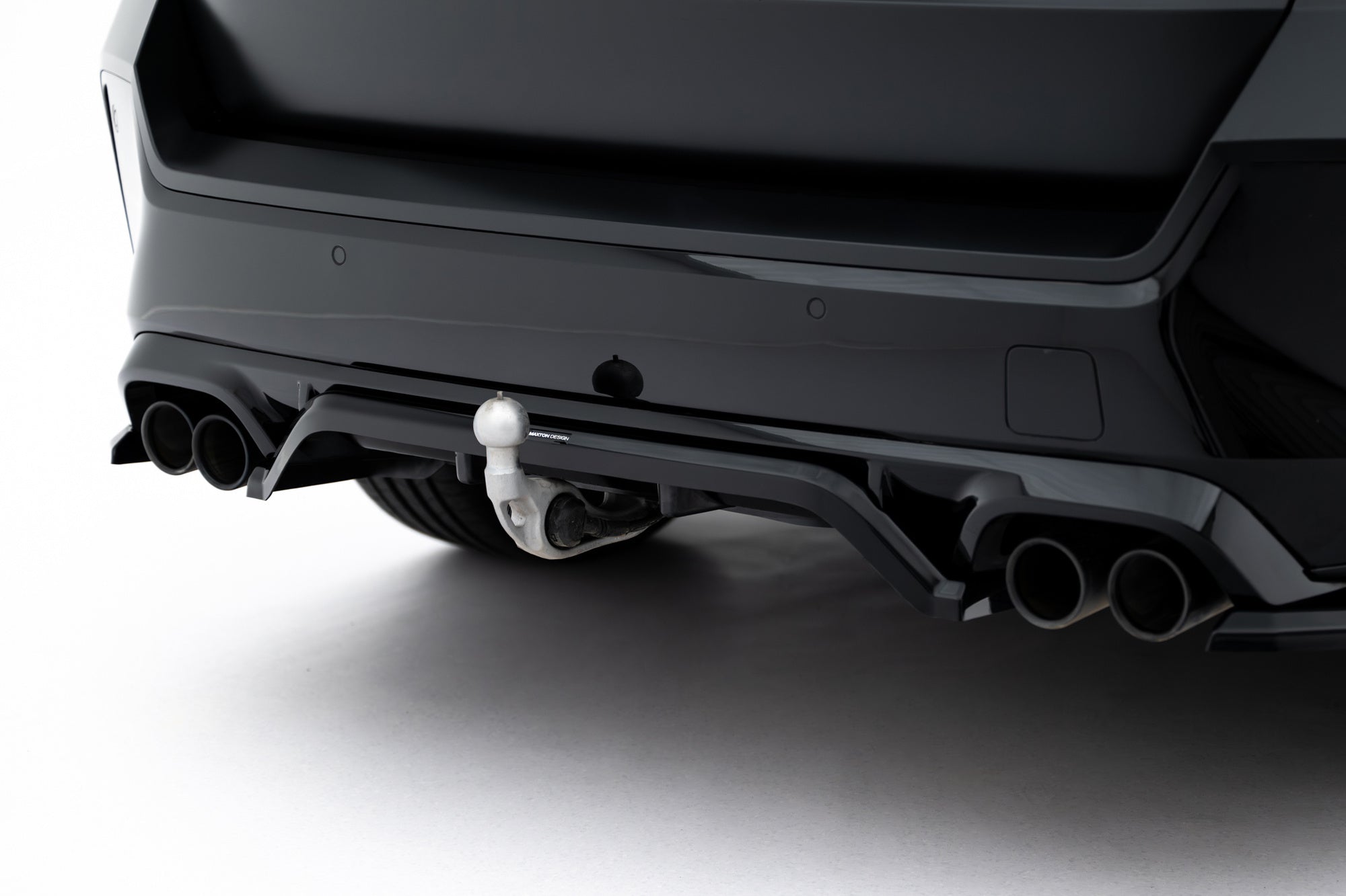 Maxton Design Splitter trasero (With Vertical Bars) para BMW X1 M35i U11 - imagen 4