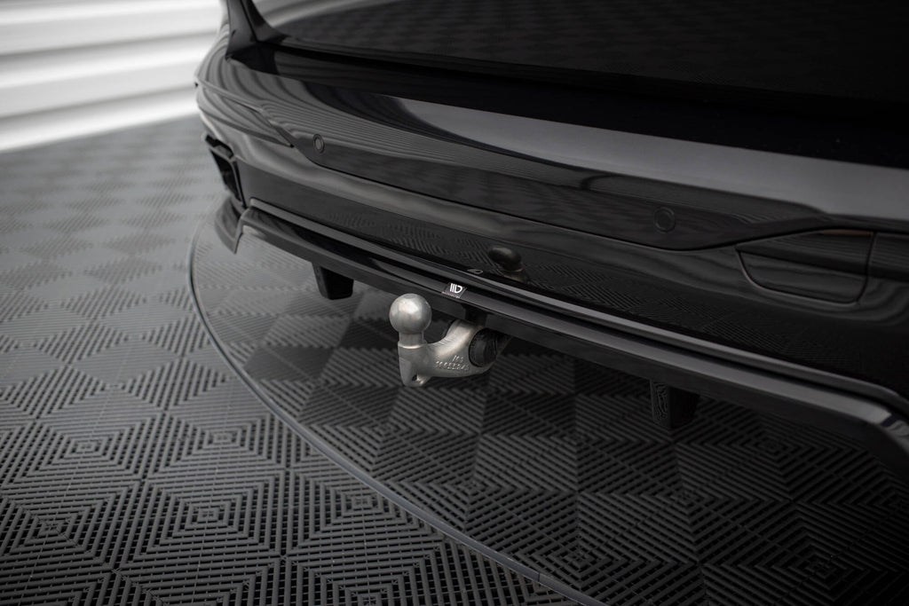 Maxton Design Splitter trasero (With Vertical Bars) para BMW X7 M-Pack G07 Facelift - imagen 3