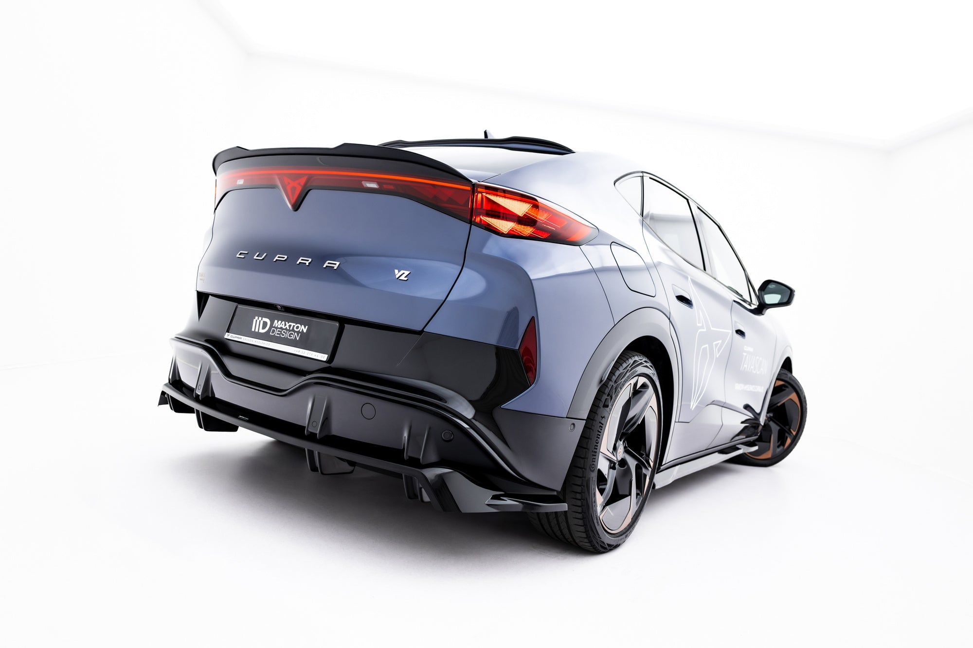 Maxton Design Splitter trasero (With Vertical Bars) para Cupra Tavascan Mk1 - imagen 1