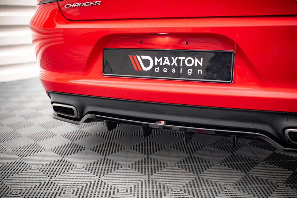 Maxton Design Splitter trasero (With Vertical Bars) para Dodge Charger RT Mk7 Facelift - imagen 2