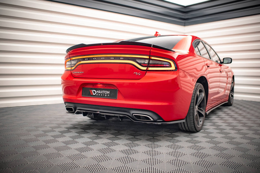 Maxton Design Splitter trasero (With Vertical Bars) para Dodge Charger RT Mk7 Facelift - imagen 3