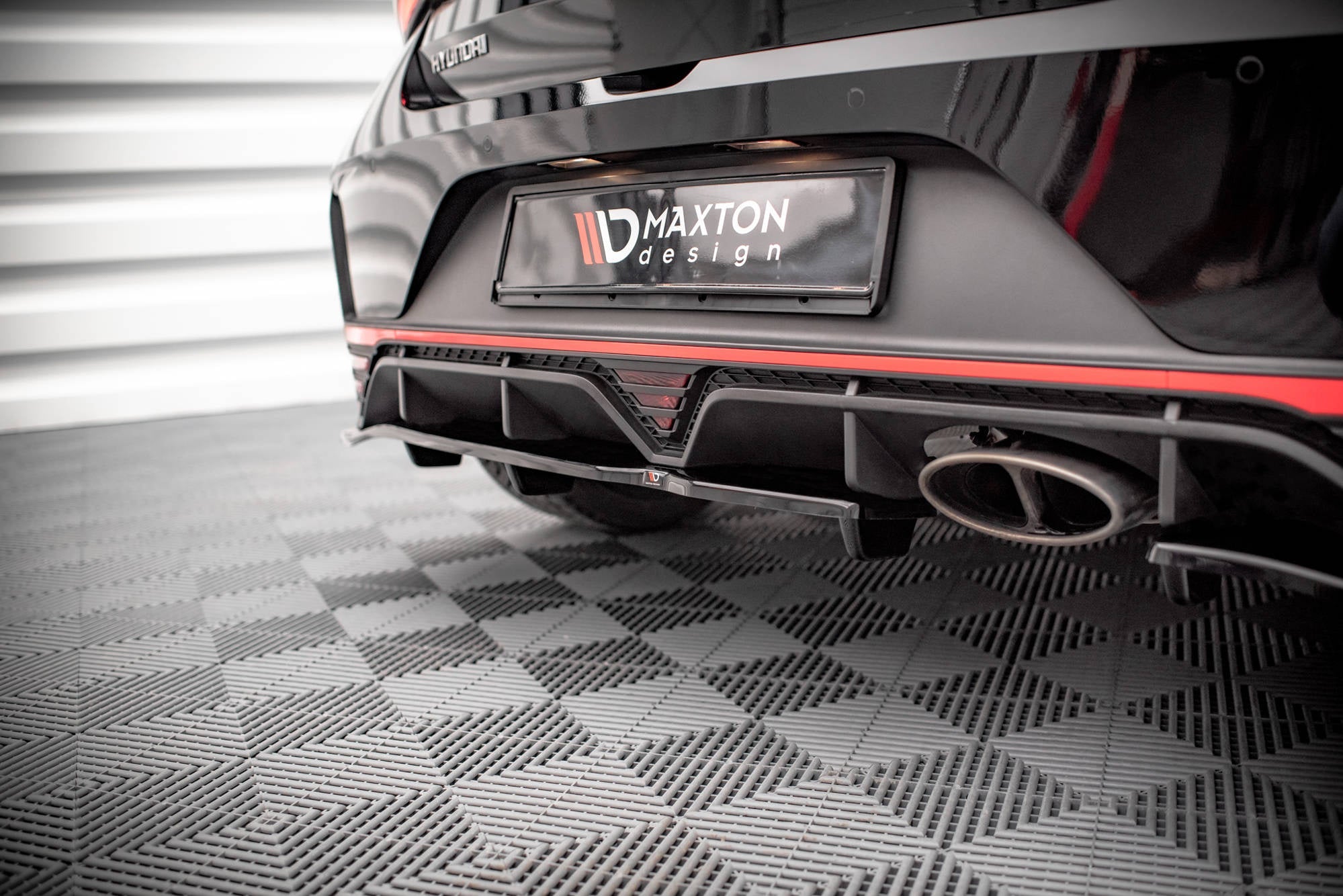 Maxton Design Splitter trasero (With Vertical Bars) para Hyundai I20 N Mk3 - imagen 4