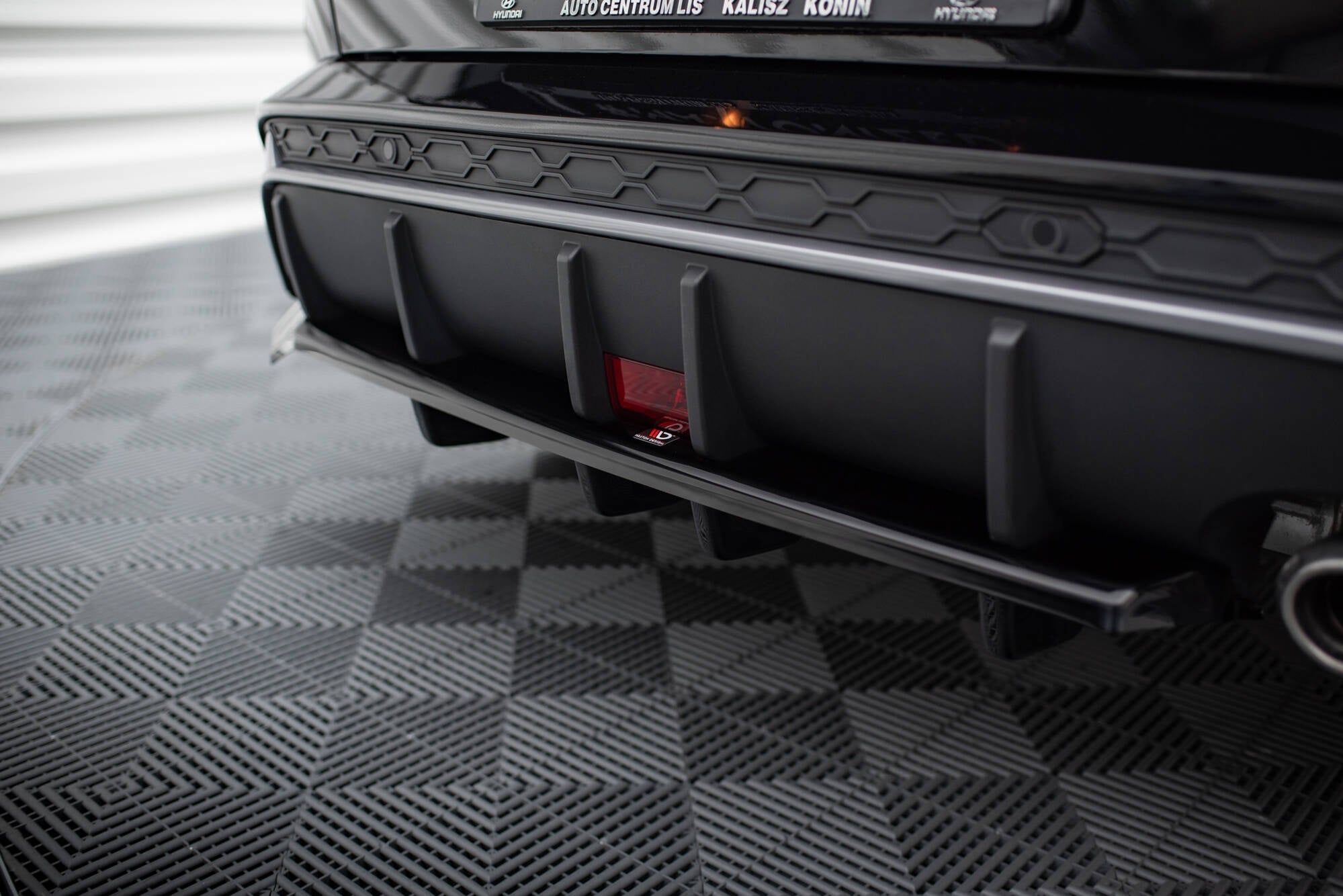 Maxton Design Splitter trasero (With Vertical Bars) para Hyundai Kona N-Line Mk2 - imagen 3