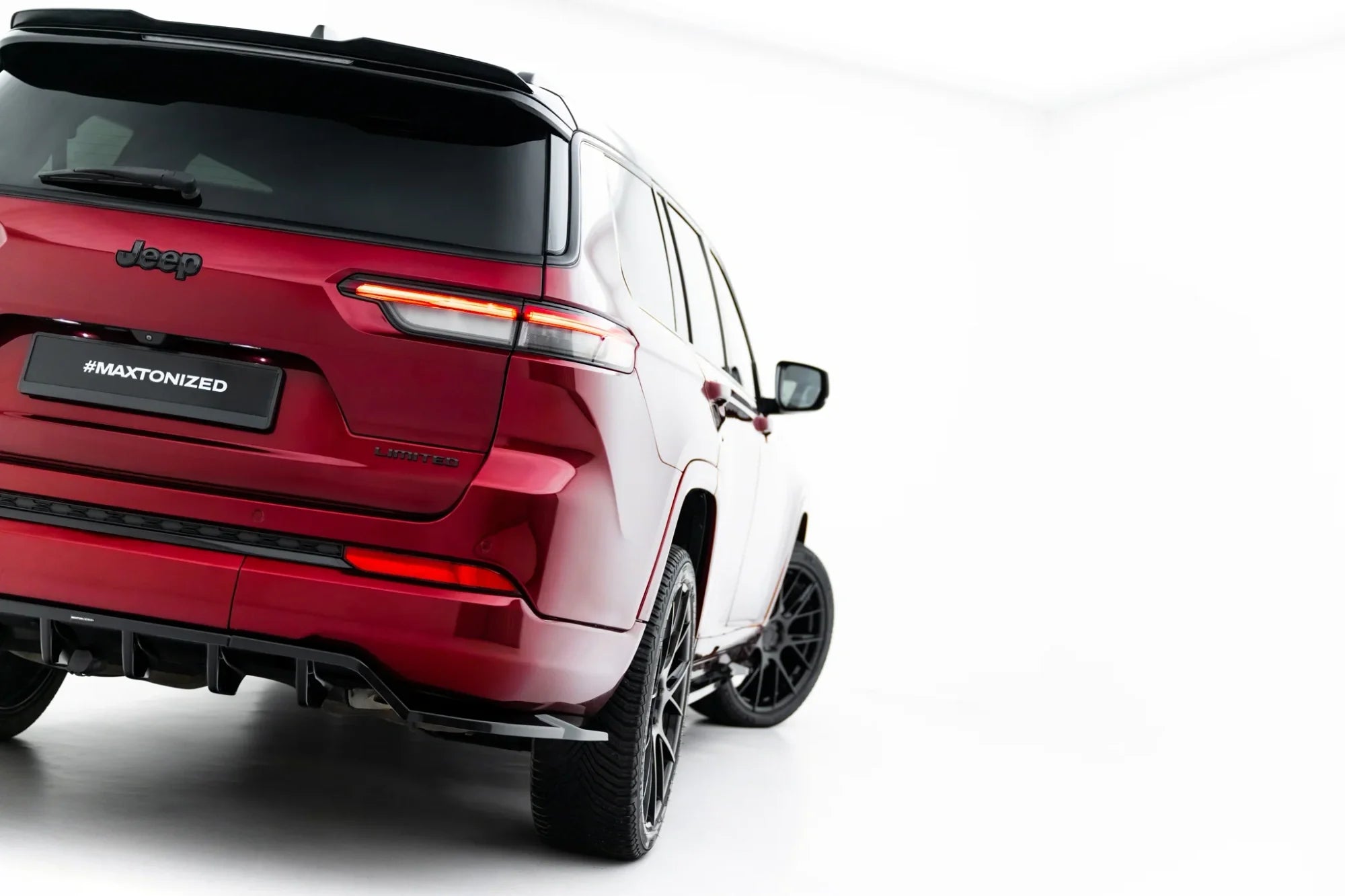 Maxton Design Splitter trasero (With Vertical Bars) para Jeep Grand Cherokee L Mk5 - imagen 5