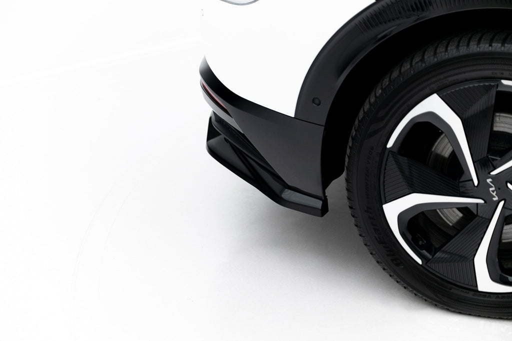 Maxton Design Splitter trasero (With Vertical Bars) para Kia EV6 Mk1 - imagen 4