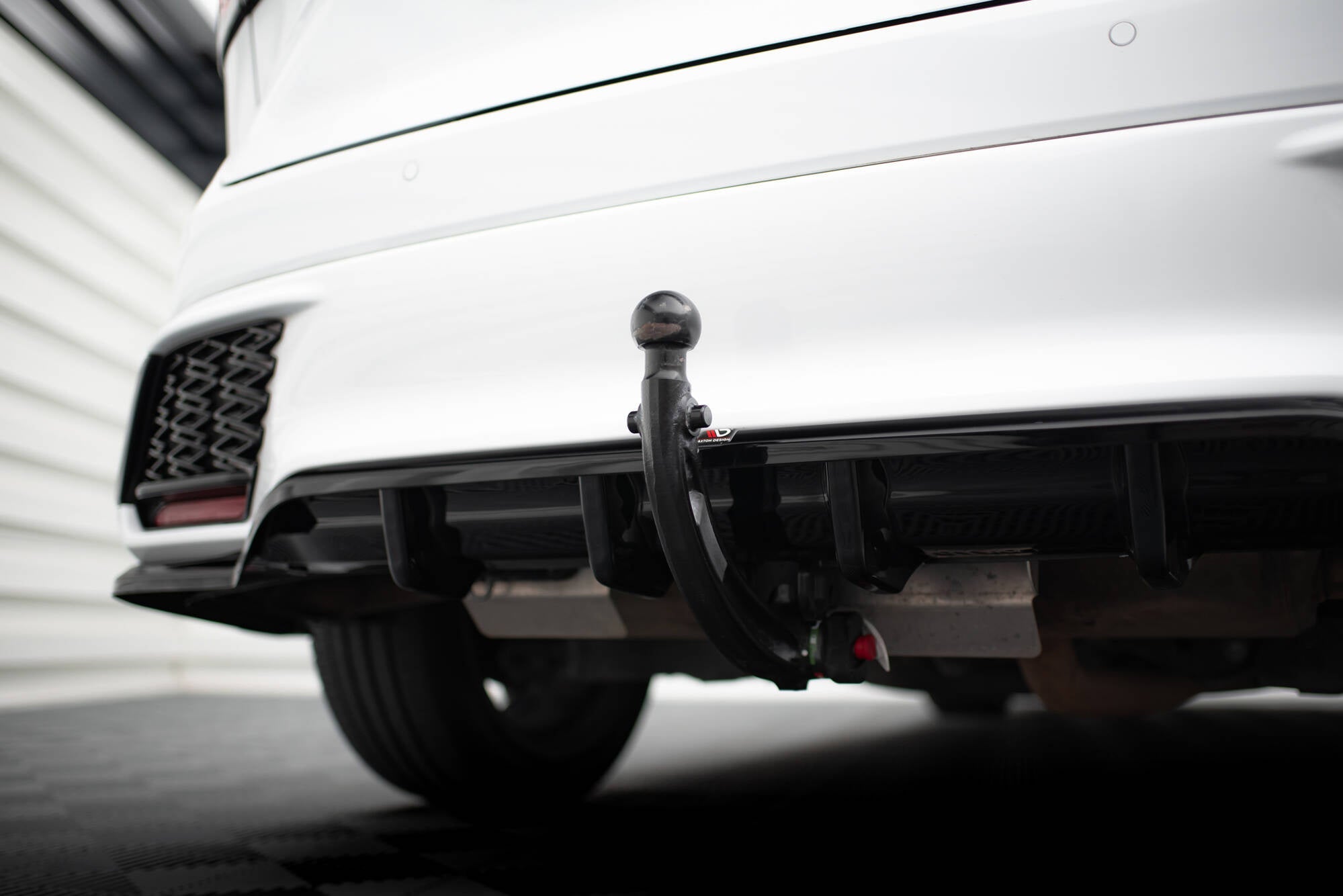 Maxton Design Splitter trasero (With Vertical Bars) para Lexus RX F-Sport Mk5 - imagen 7