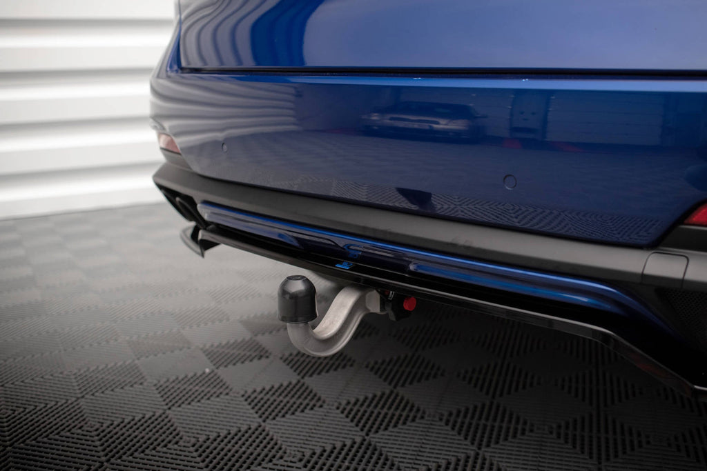 Maxton Design Splitter trasero (With Vertical Bars) para Maserati Levante GTS Mk1 - imagen 2
