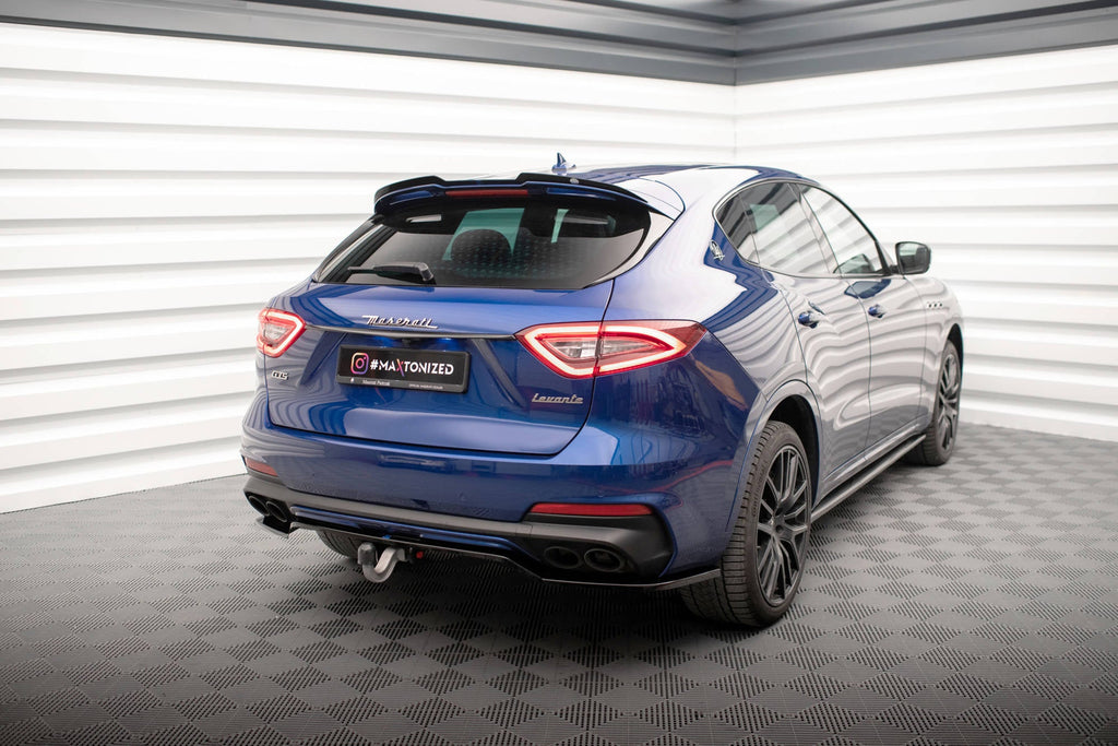 Maxton Design Splitter trasero (With Vertical Bars) para Maserati Levante GTS Mk1 - imagen 7