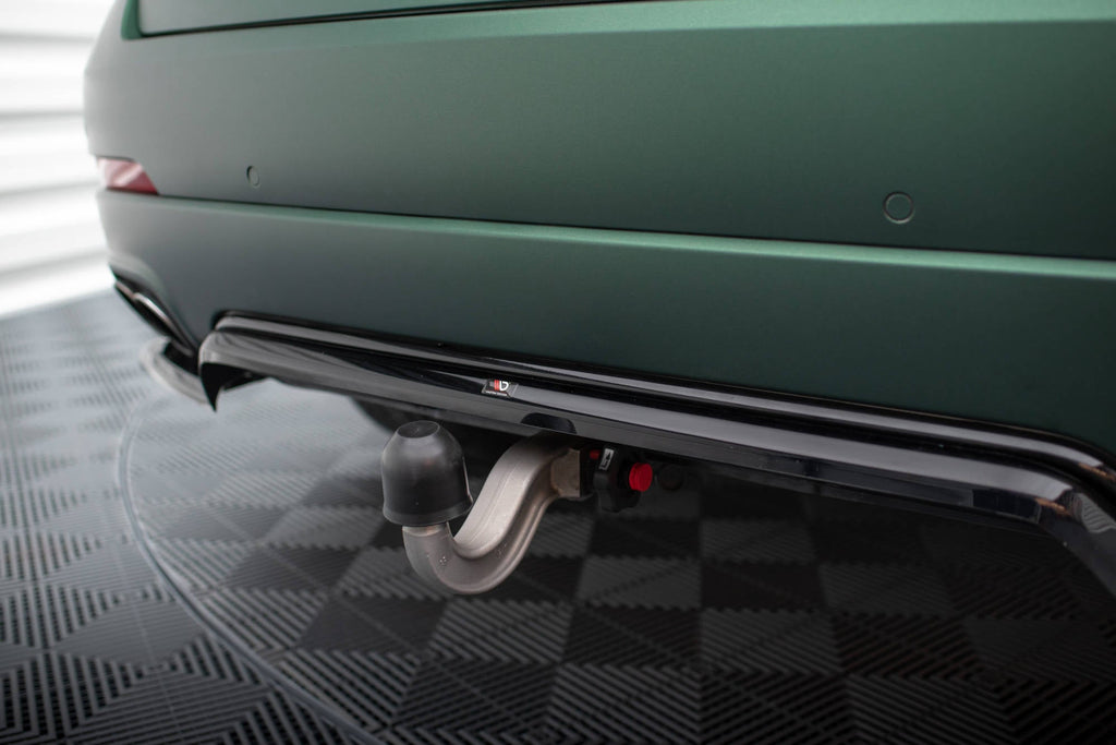 Maxton Design Splitter trasero (With Vertical Bars) para Maserati Levante Mk1 - imagen 2