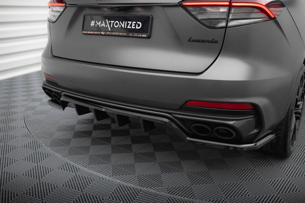 Maxton Design Splitter trasero (With Vertical Bars) para Maserati Levante Trofeo Mk1 - imagen 1