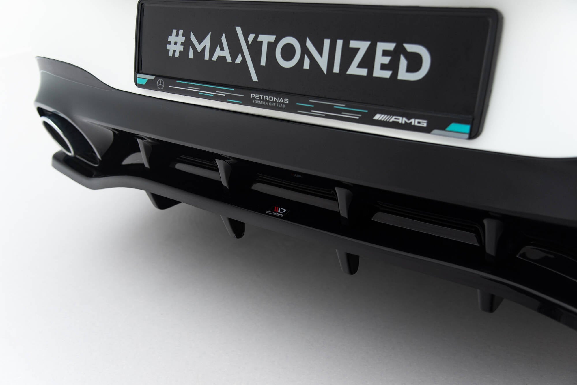 Maxton Design Splitter trasero (With Vertical Bars) para Mercedes-AMG CLA 35 / 45 Coupe / Shooting Brake C118 Facelift / X118 Facelift - imagen 3
