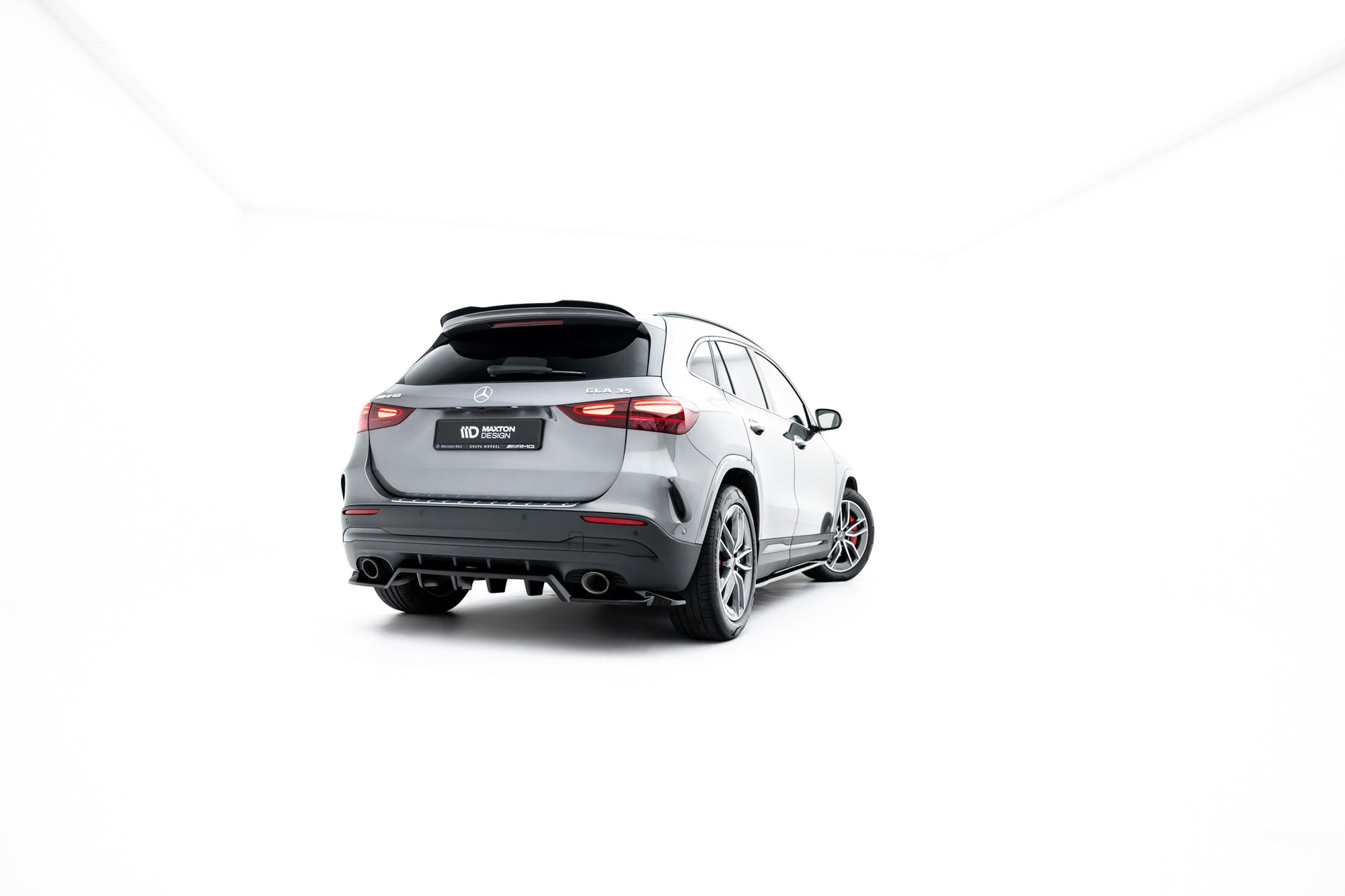 Maxton Design Splitter trasero (With Vertical Bars) para Mercedes-AMG GLA 35 H247 Facelift - imagen 7