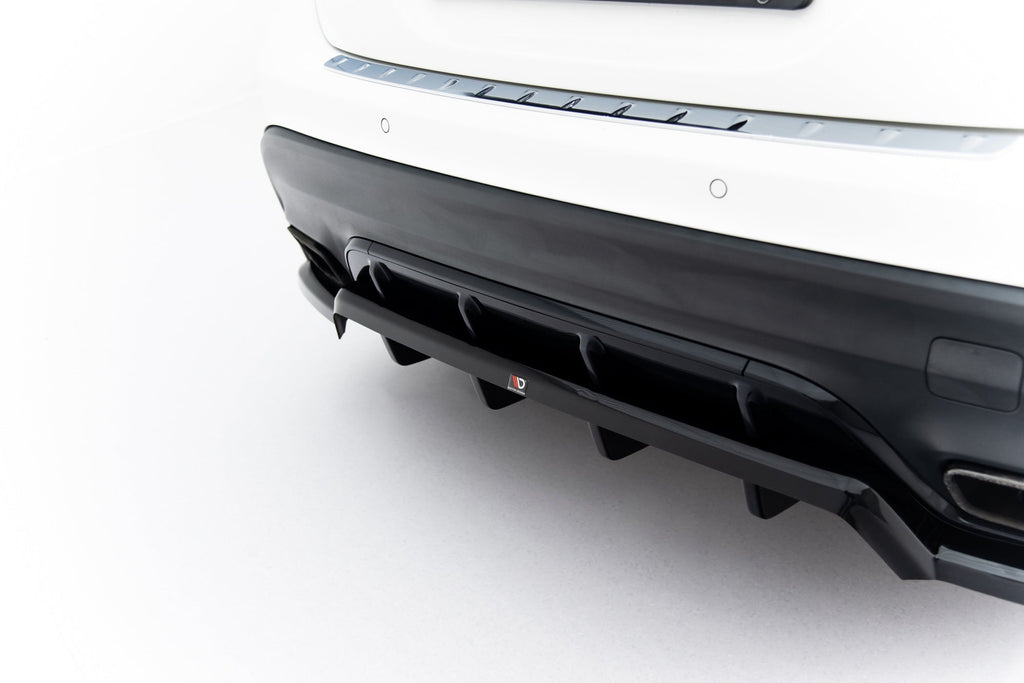 Maxton Design Splitter trasero (With Vertical Bars) para Mercedes-Benz GLA 45 AMG X156 Facelift - imagen 3
