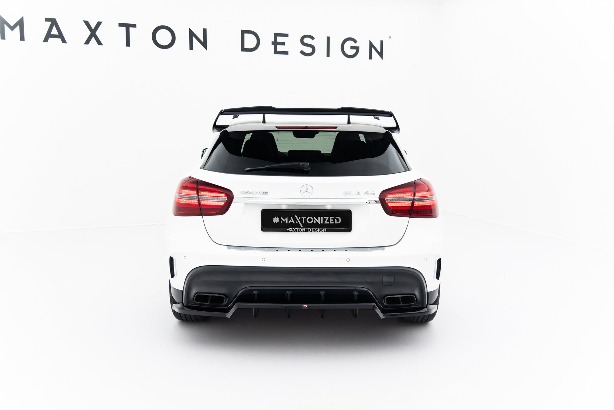 Maxton Design Splitter trasero (With Vertical Bars) para Mercedes-Benz GLA 45 AMG X156 Facelift - imagen 4