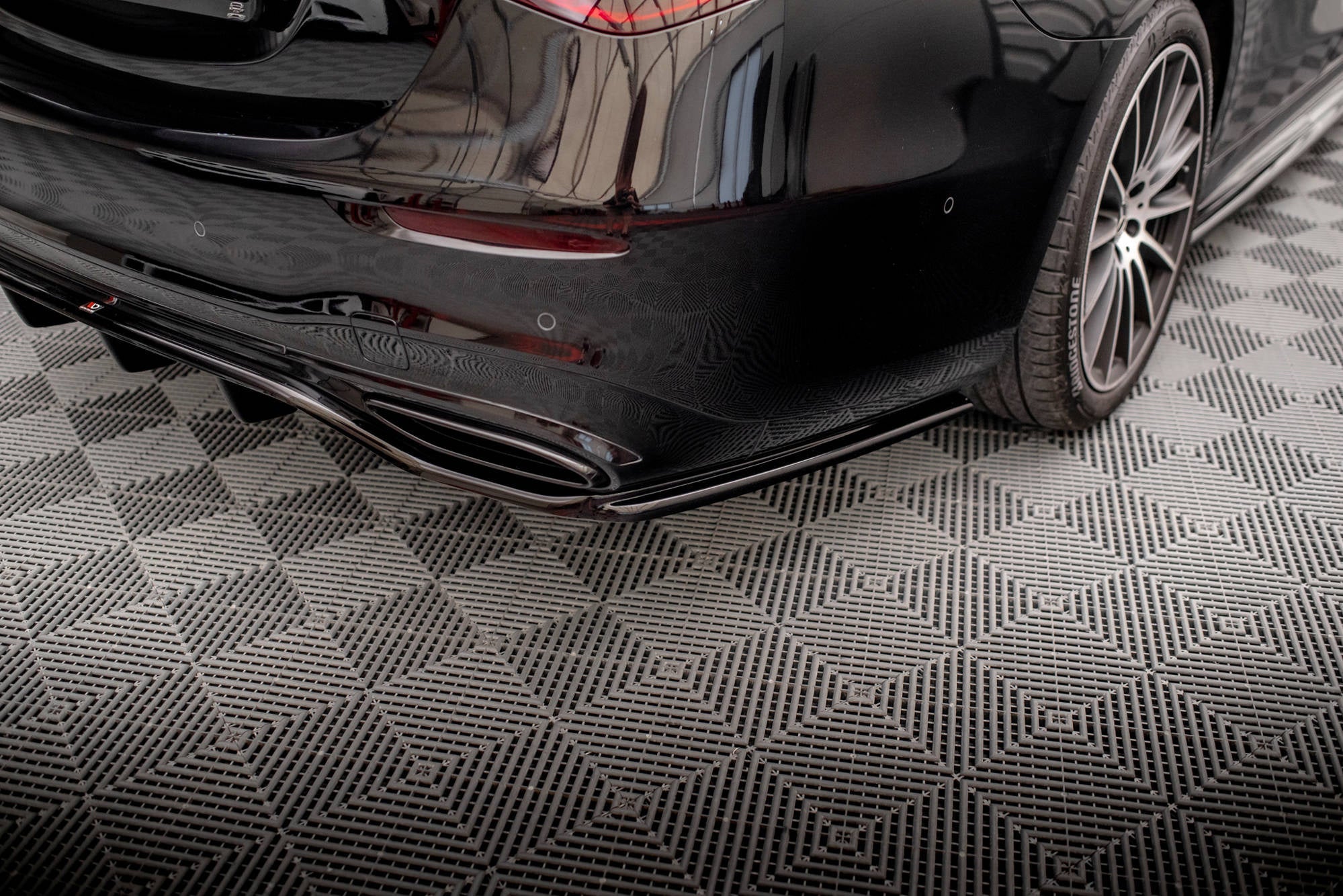 Maxton Design Splitter trasero (With Vertical Bars) para Mercedes-Benz S AMG-Line W223 - imagen 3