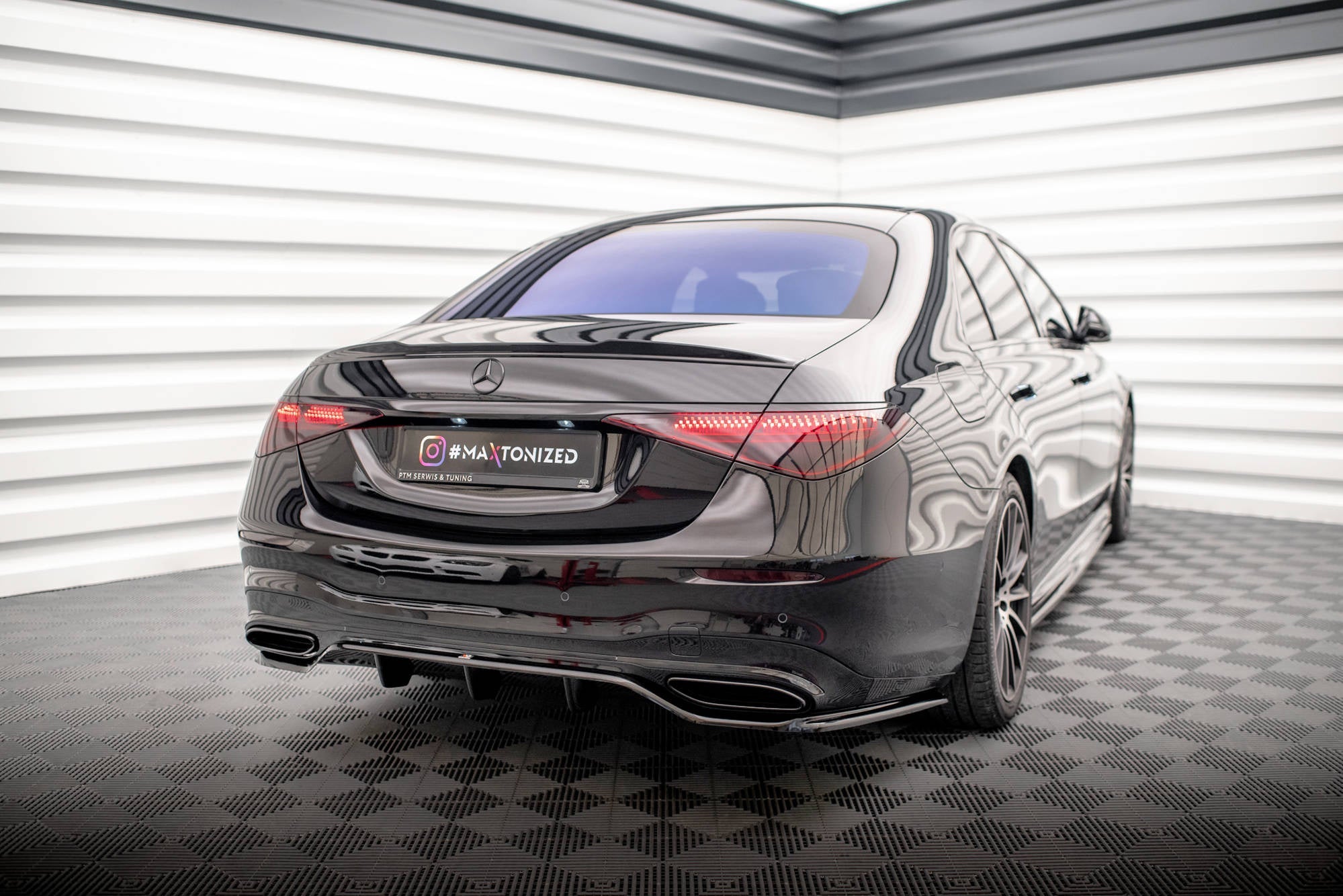 Maxton Design Splitter trasero (With Vertical Bars) para Mercedes-Benz S AMG-Line W223 - imagen 4