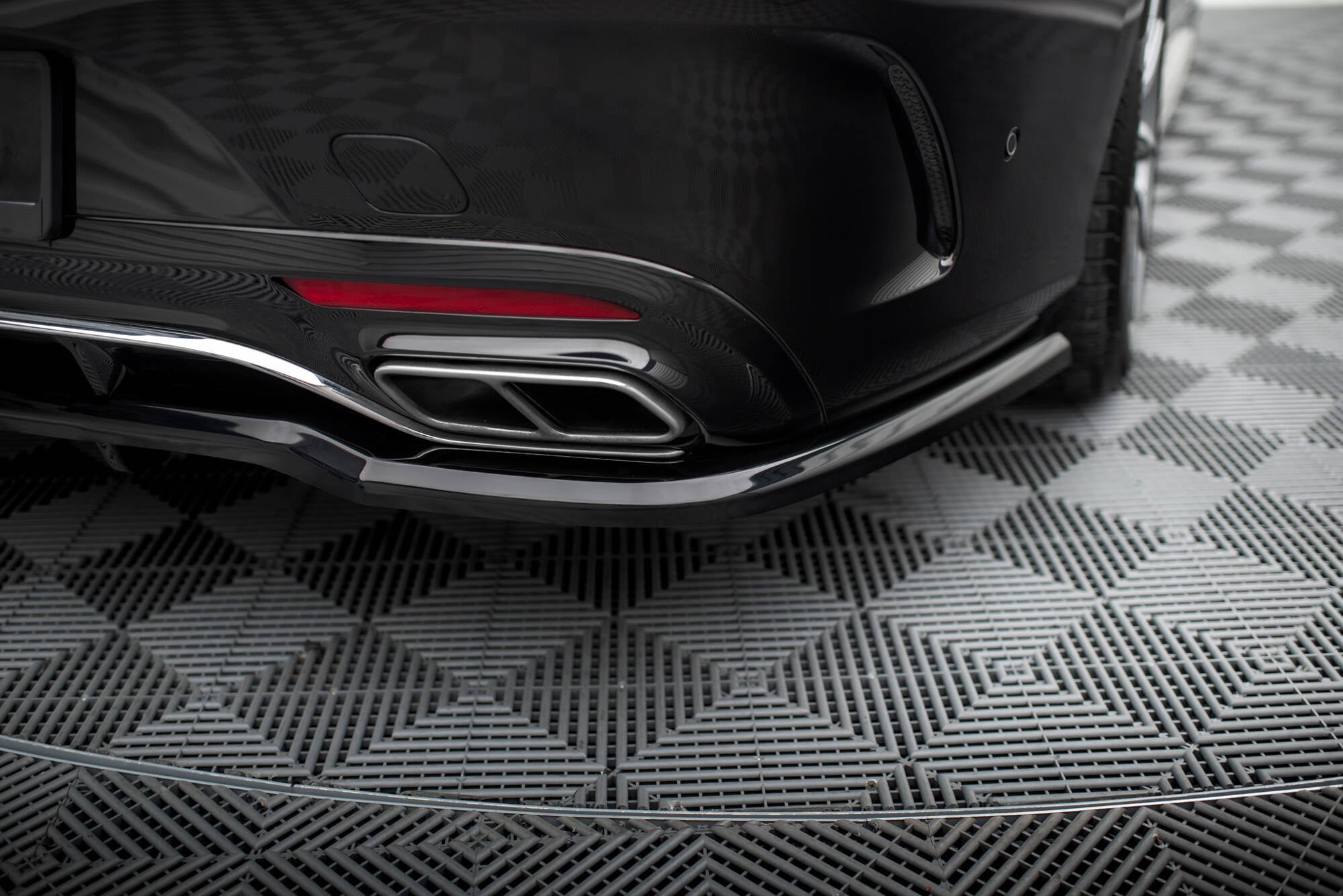 Maxton Design Splitter trasero (With Vertical Bars) para Mercedes-Benz S Coupe AMG-Line C217 Facelift - imagen 6