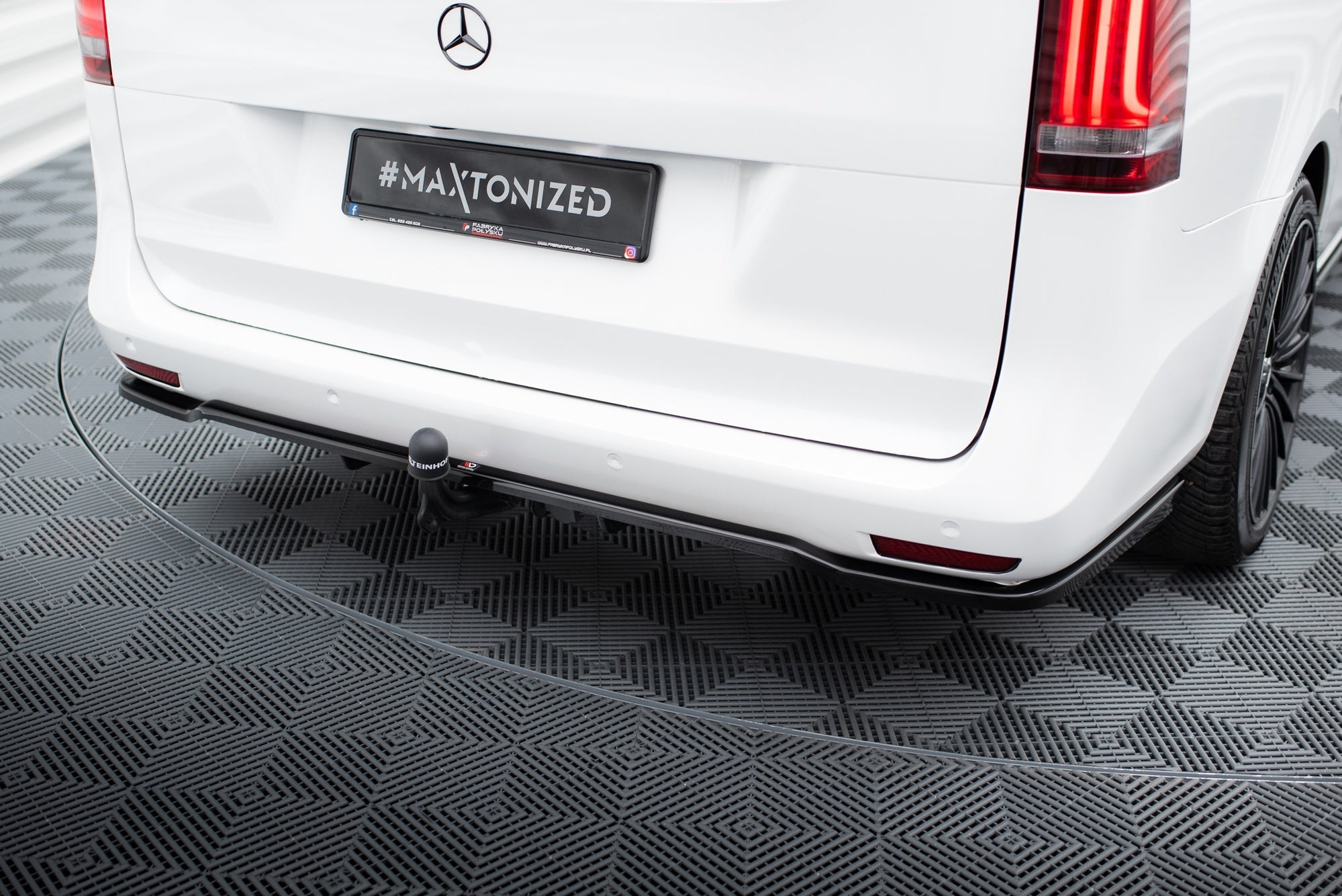 Maxton Design Splitter trasero (With Vertical Bars) para Mercedes-Benz Vito Extra Long W447 - imagen 4