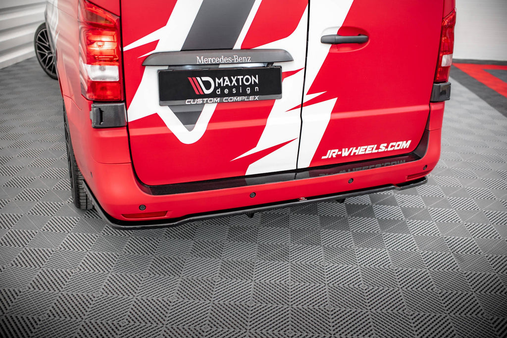 Maxton Design Splitter trasero (With Vertical Bars) para Mercedes-Benz Vito Long / V Long W447 Facelift / Facelift 2 - imagen 1