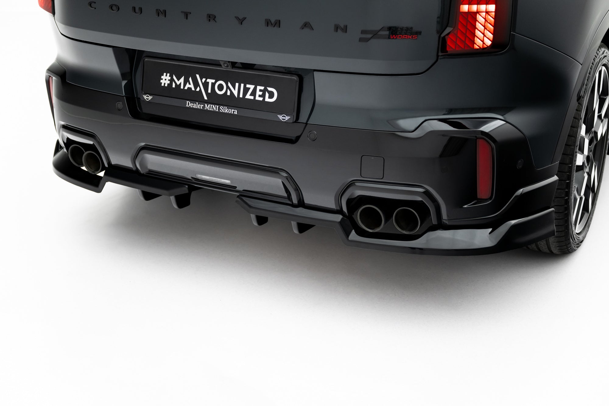 Maxton Design Splitter trasero (With Vertical Bars) para Mini Countryman JCW U25 - imagen 3