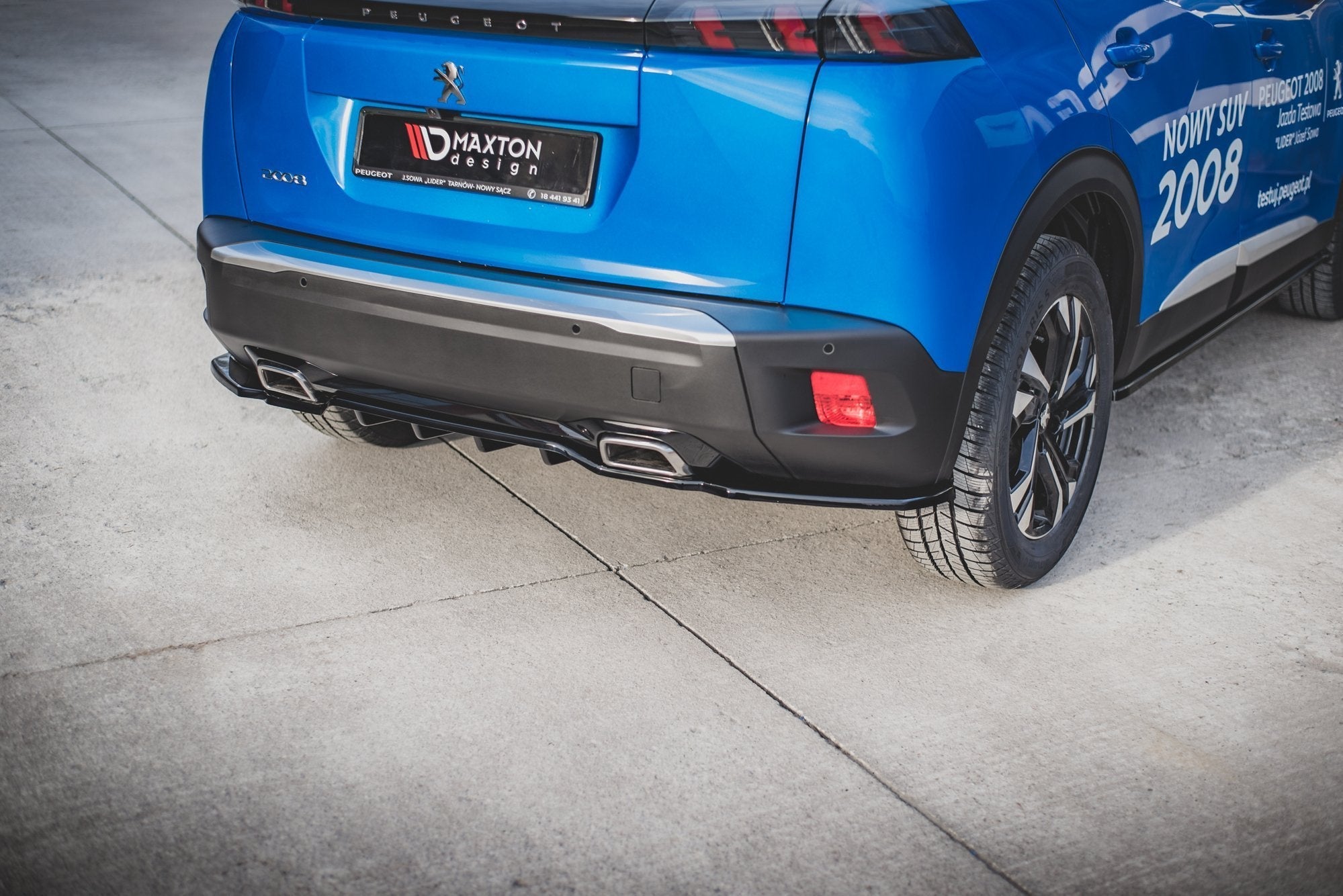 Maxton Design Splitter trasero (With Vertical Bars) para Peugeot 2008 Mk2 - imagen 6